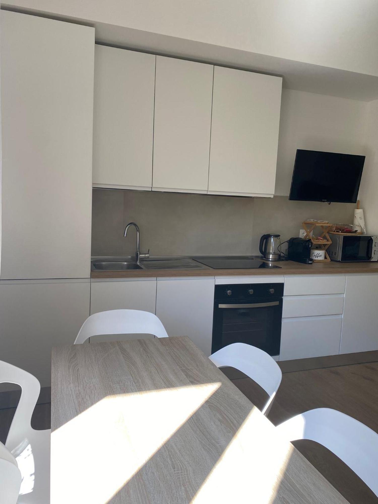 莱科Casa Corso Matteotti 16公寓 外观 照片